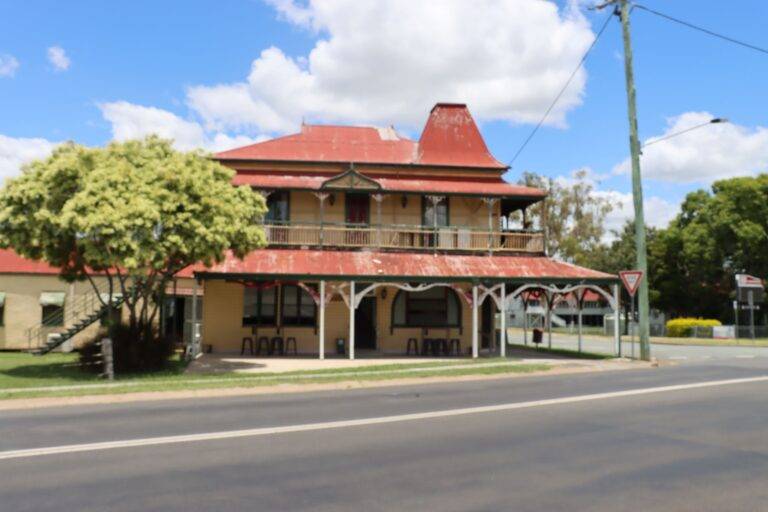Rising Sun Hotel, Rosewood, Queensland, Australia