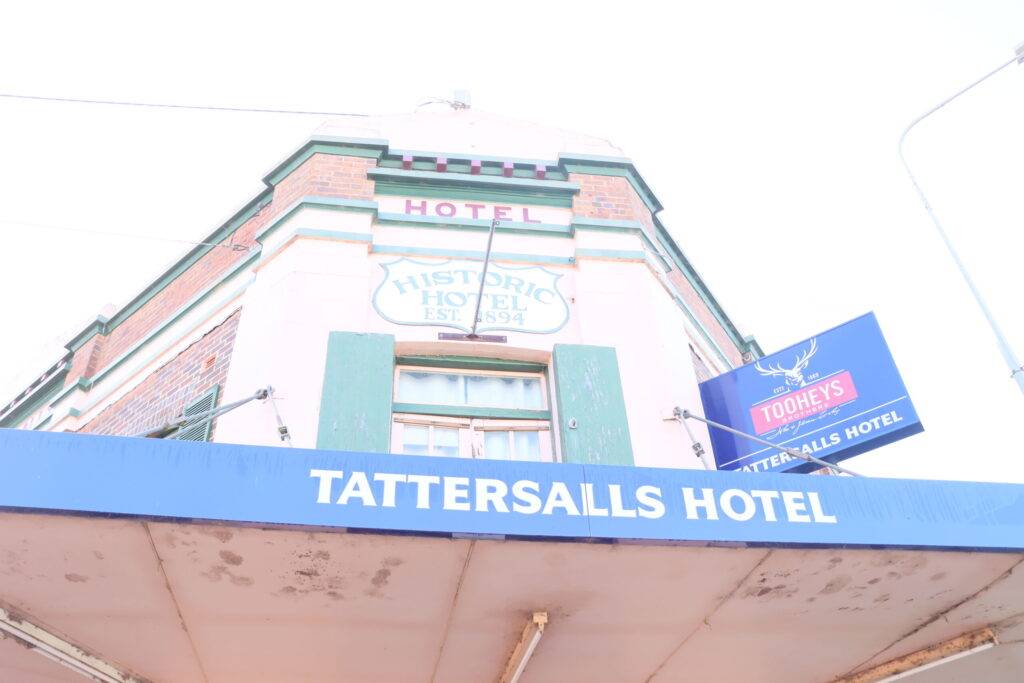 Established back in in 1894 Tattersalls Hotel 