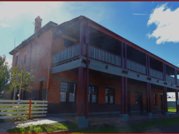 The Royal Hotel Mendooran 15 Bandulla St, Mendooran NSW 2842